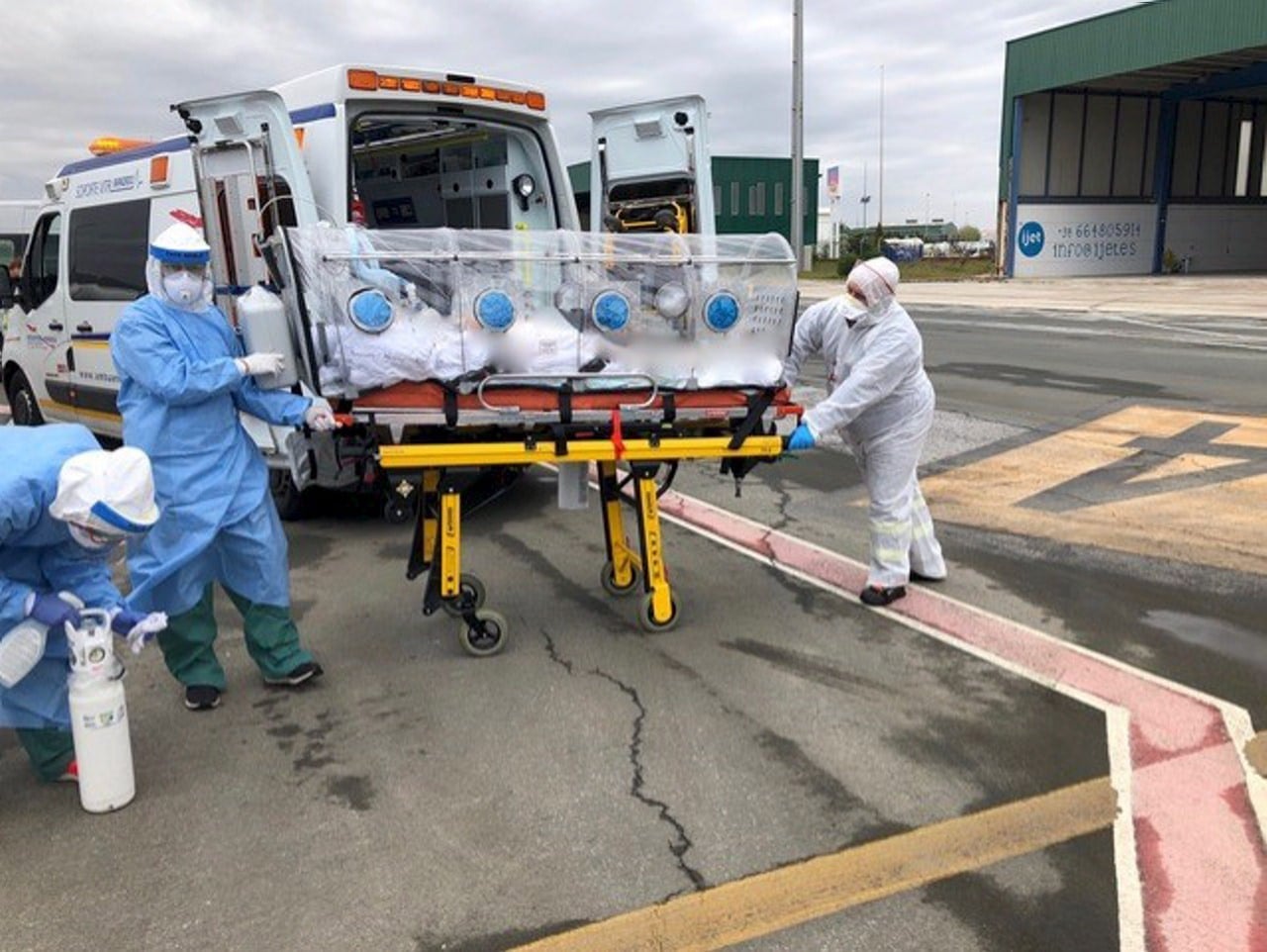 Ambulanssilento Bangkokista voi maksaa jopa 250 000 euroa