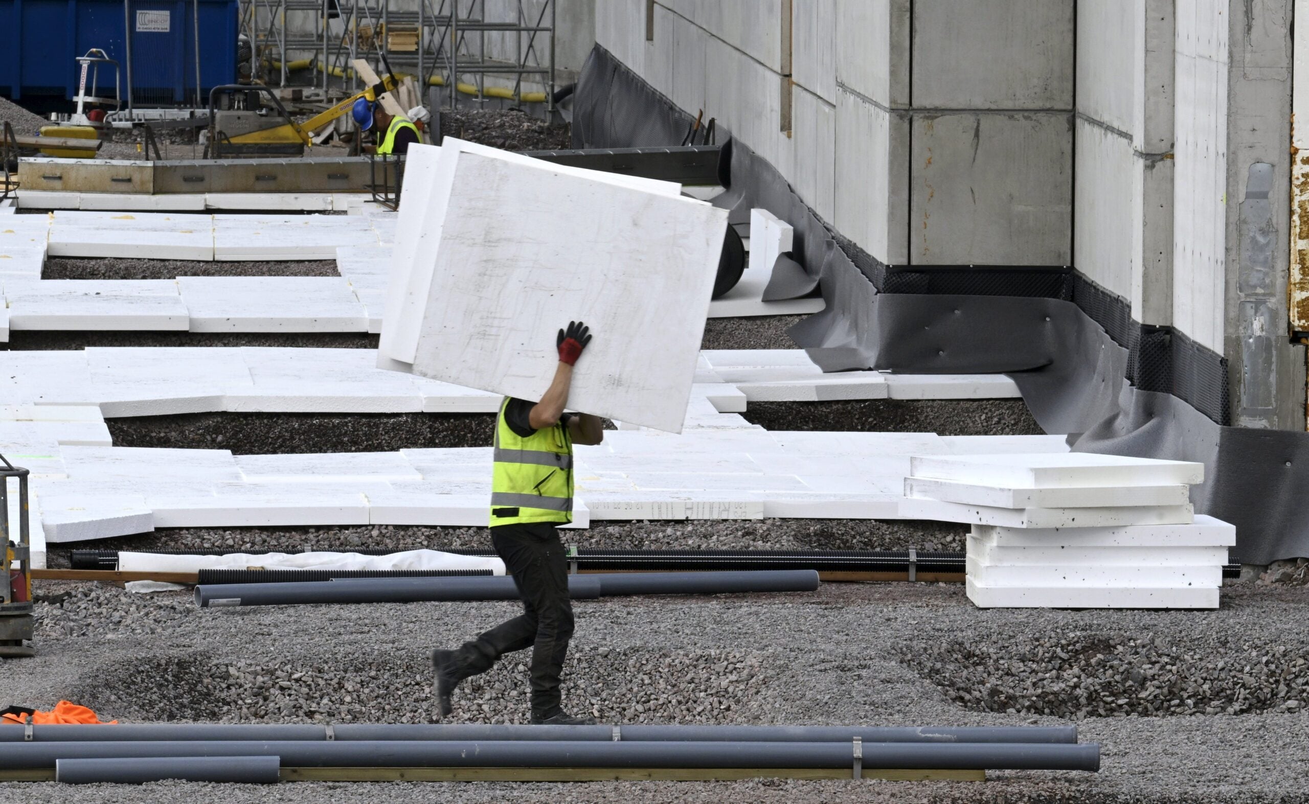 ”Virkasuojaa on pakko keventää” – Espoon rakennusvalvonnan päällikköä syytetään mielivallasta