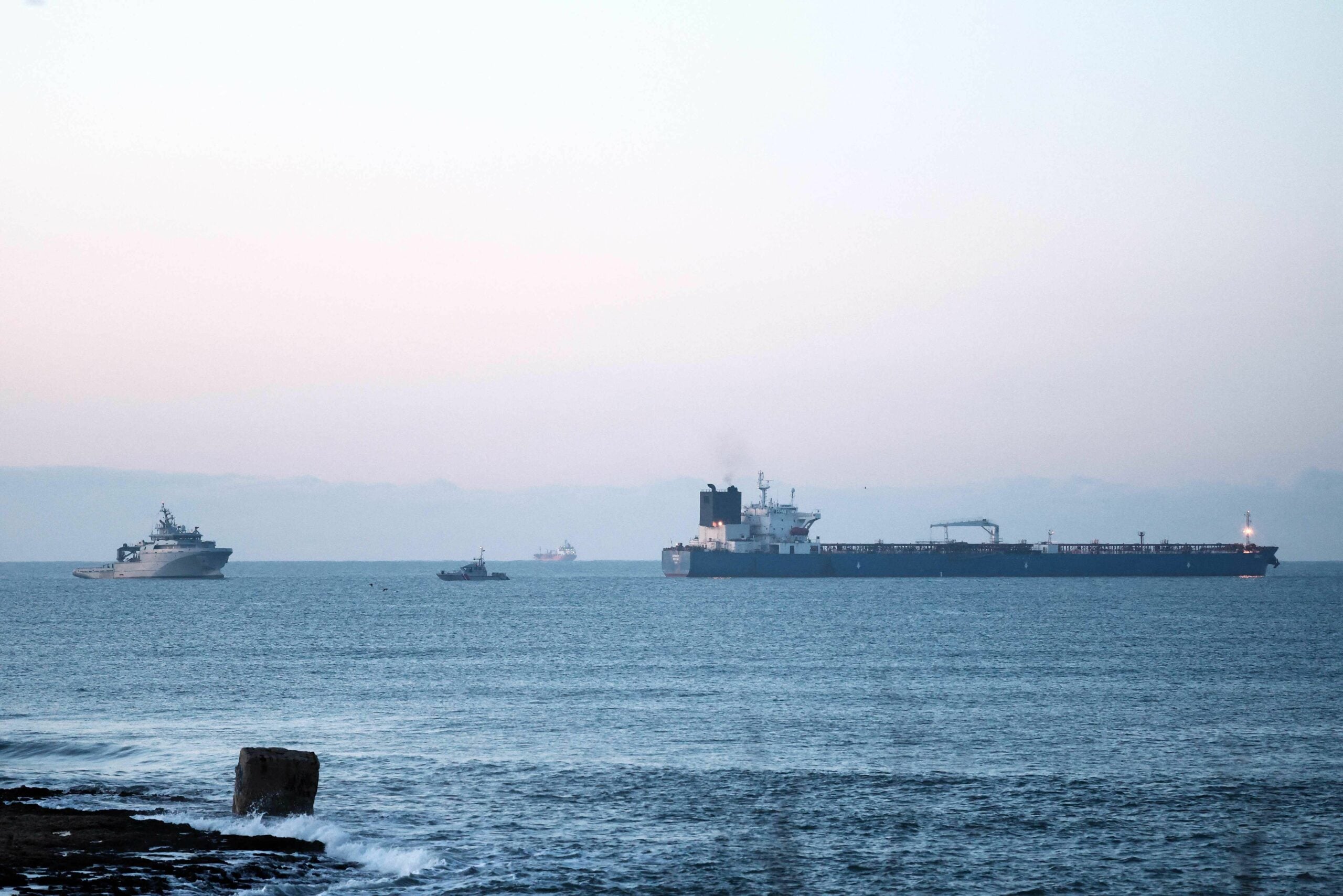 Näin Britannia voisi pysäyttää Venäjän varjolaivaston