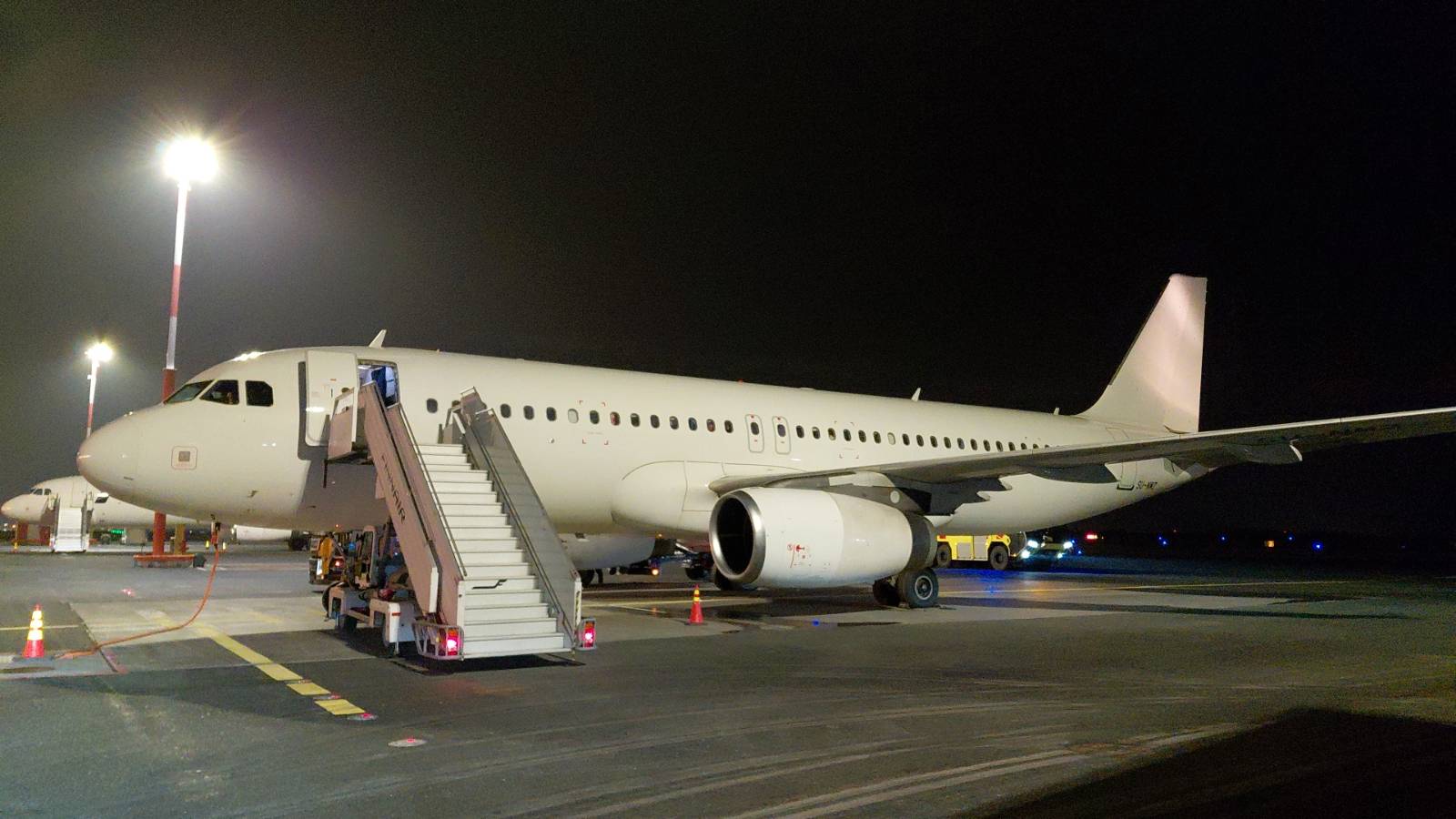 Pietariin matkalla ollut kone tuli drooniuhan takia Suomeen