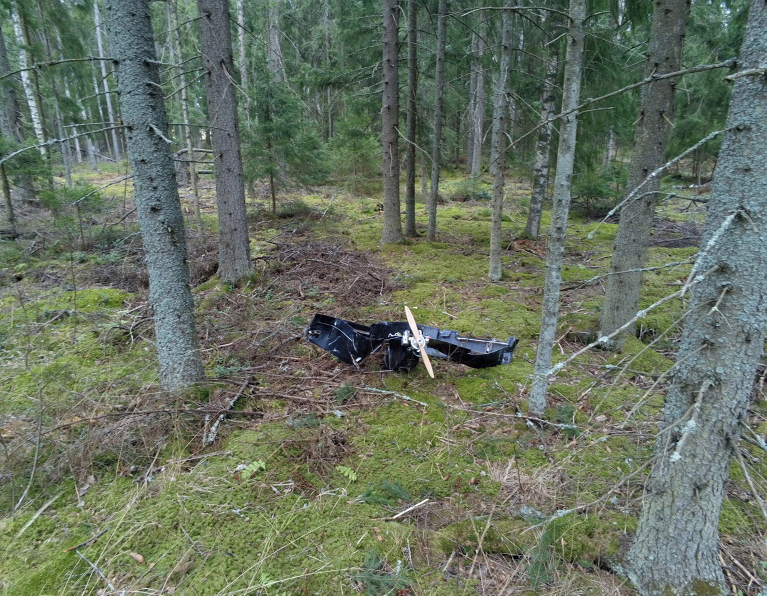 Kansanedustaja varoittaa droonihavaintojen yleistyessä syntyvästä harmaasta tilasta