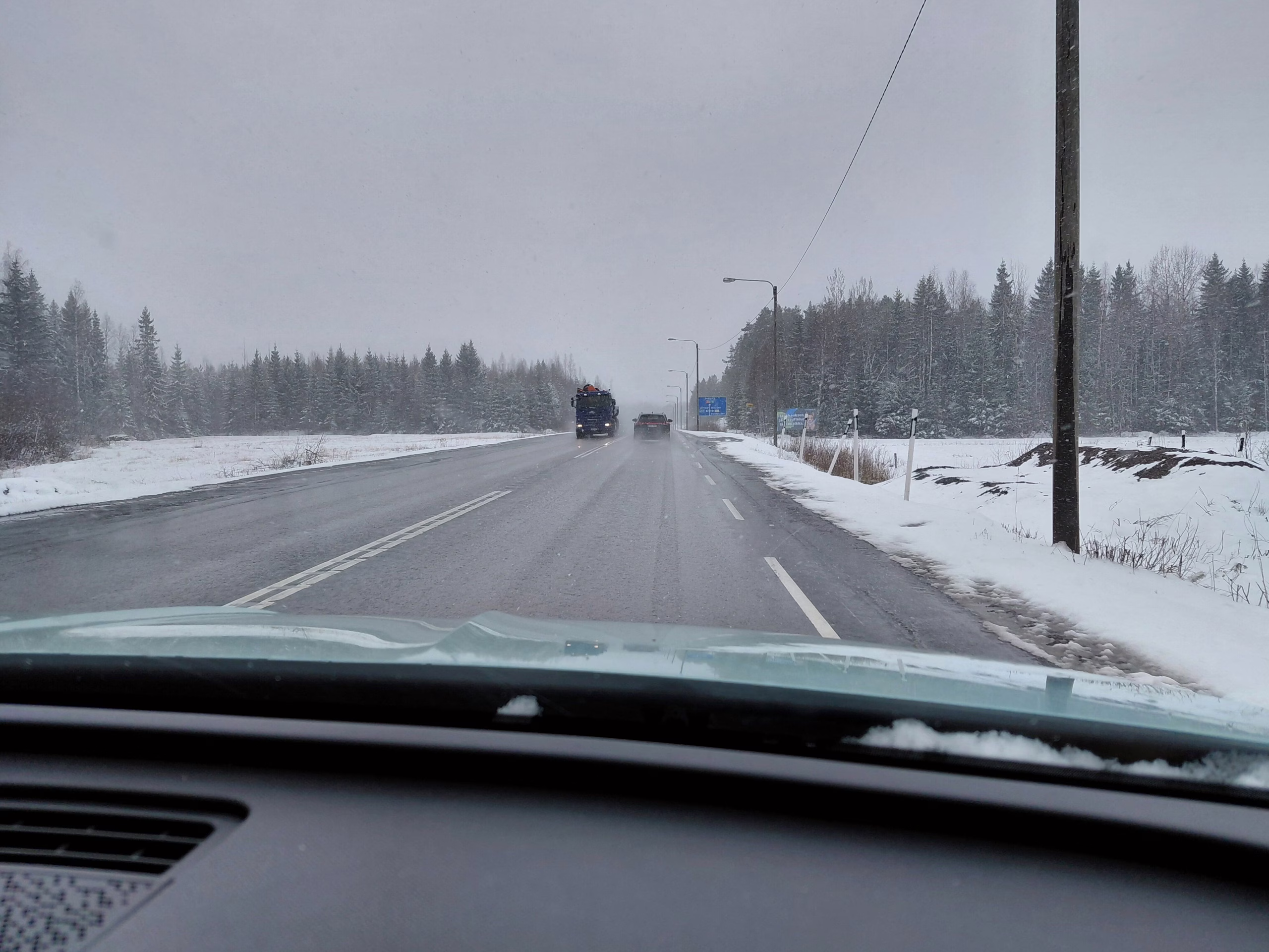 Lunta pyryttää – ajokelistä varoitus