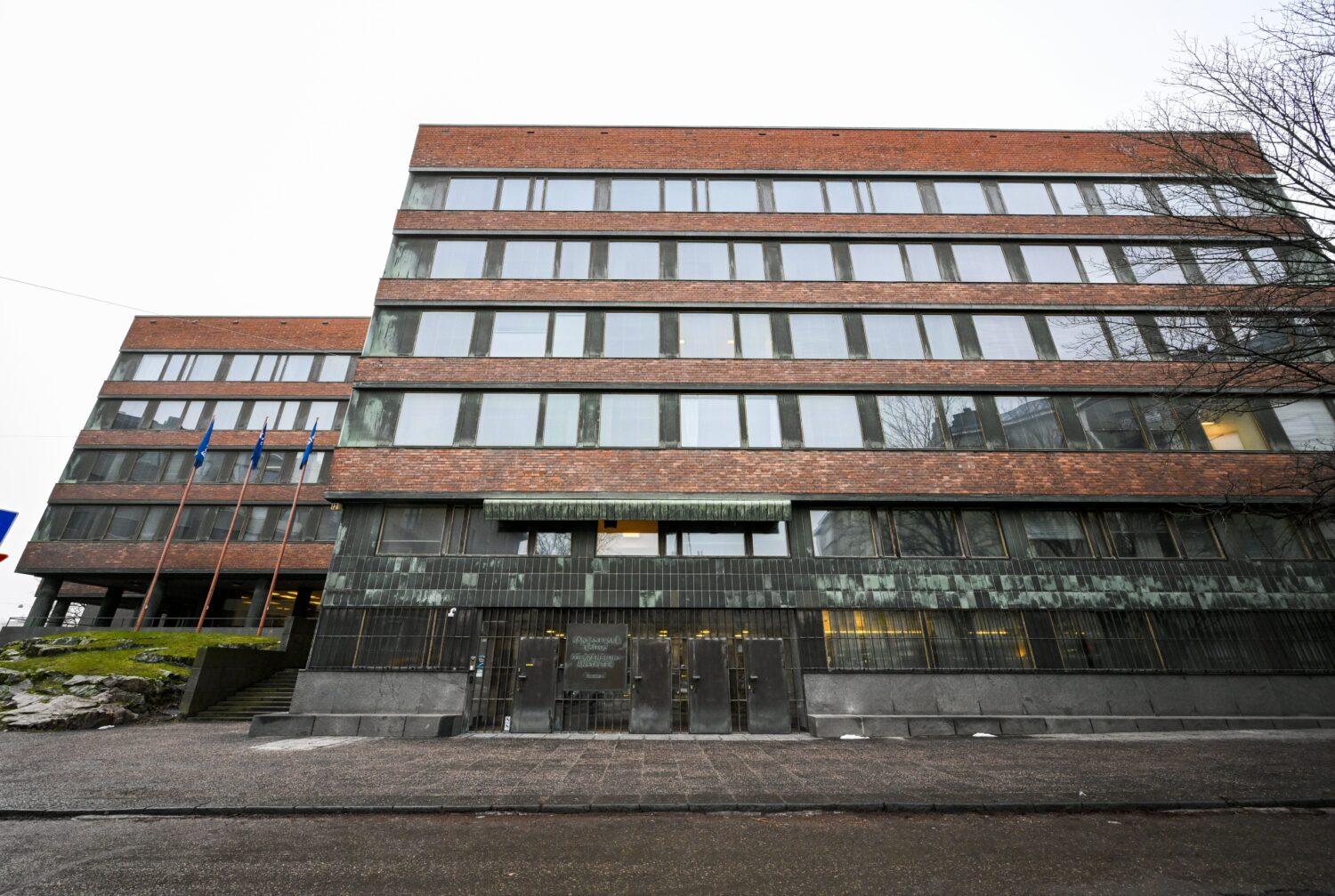 Kansaneläkelaitoksen vuonna 1956 valmistunut pääkonttori on kiireellisen korjauksen tarpeessa. LEHTIKUVA / MARKKU ULANDER
