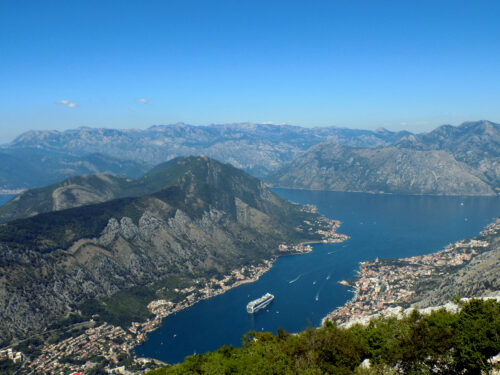 Maisema Montenegron Kotorinlahdelle. / Wikimedia Commons