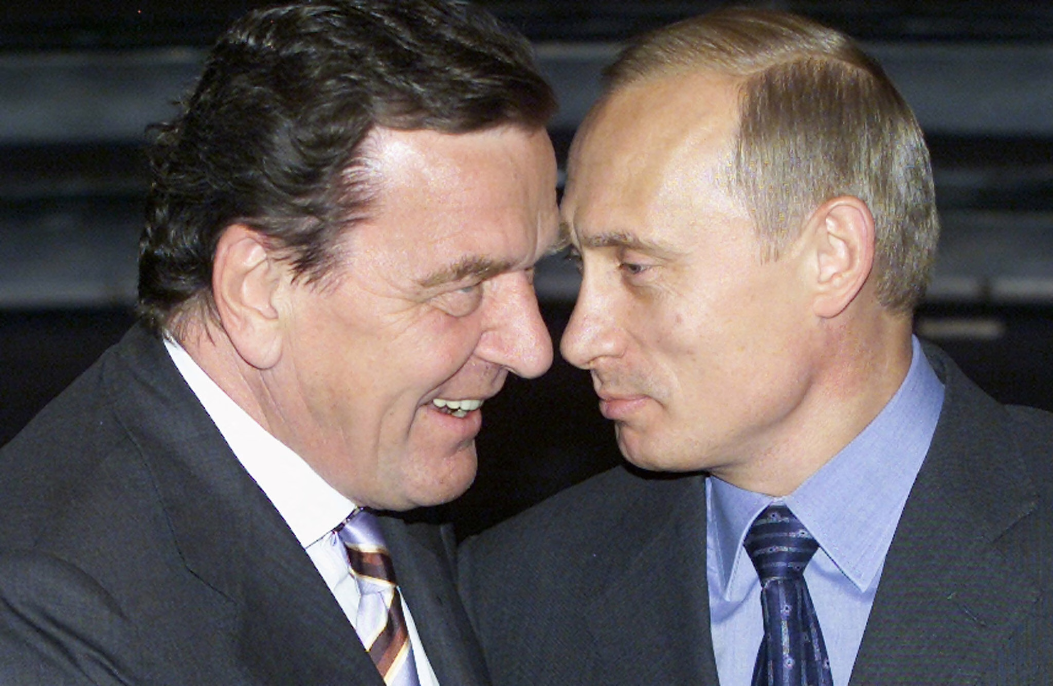 Vladimir Putinin Saksa-avaukselle tyly tyrmäys: ”Kömpelö yri