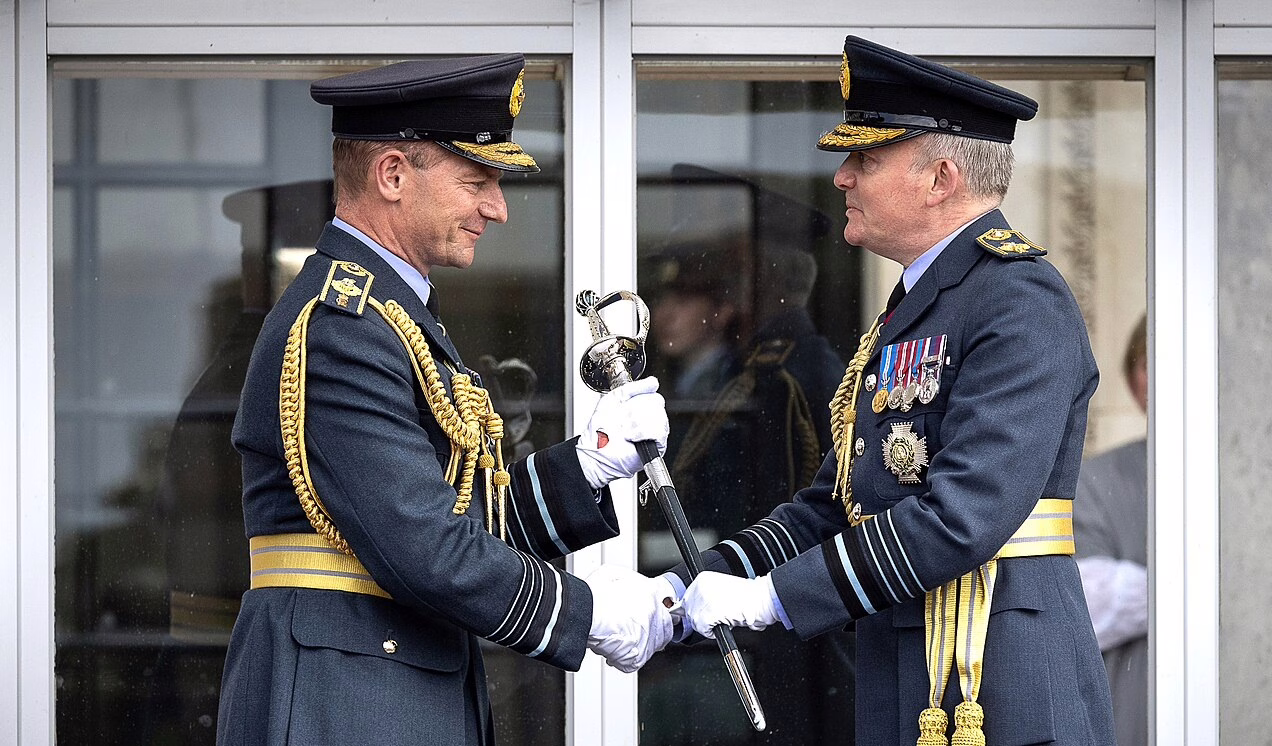 Brittikomentaja sanoo ajan olevan vaarallisin, min