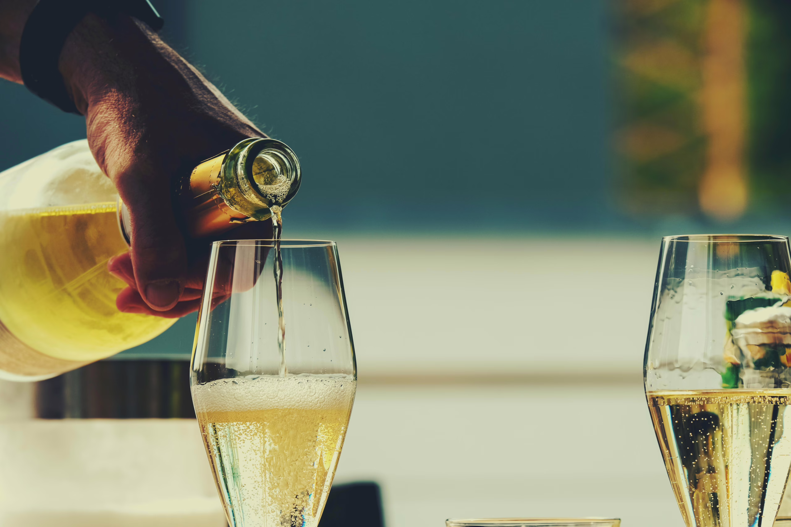 Juotko alkoholia kohtuudella? Syöpäriski voi silti kasvaa