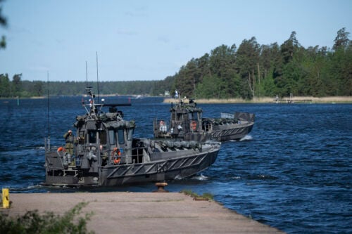 Saksan merivoimat harjoituksessa Suomen joukkojen kanssa Kotkan edustalla 26. toukokuuta.