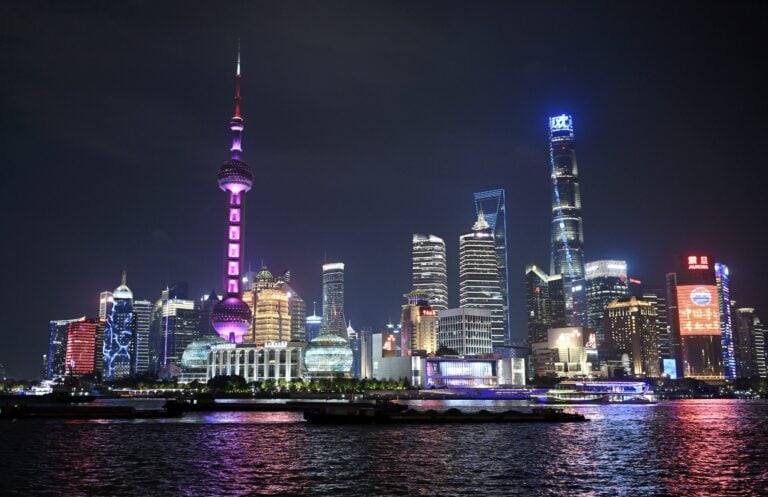 Oriental Pearl Tower Shanghaissa, Kiinassa. LEHTIKUVA / MARKKU ULANDER
