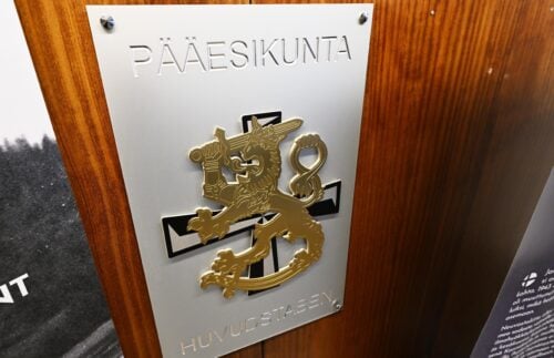 Pääesikunnan tunnus Helsingissä. LEHTIKUVA/VESA MOILANEN