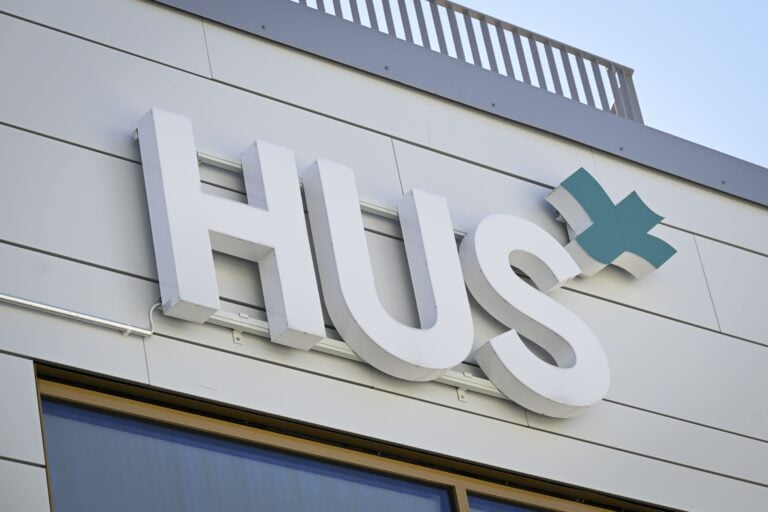 HUSin logo. LEHTIKUVA / EMMI KORHONEN