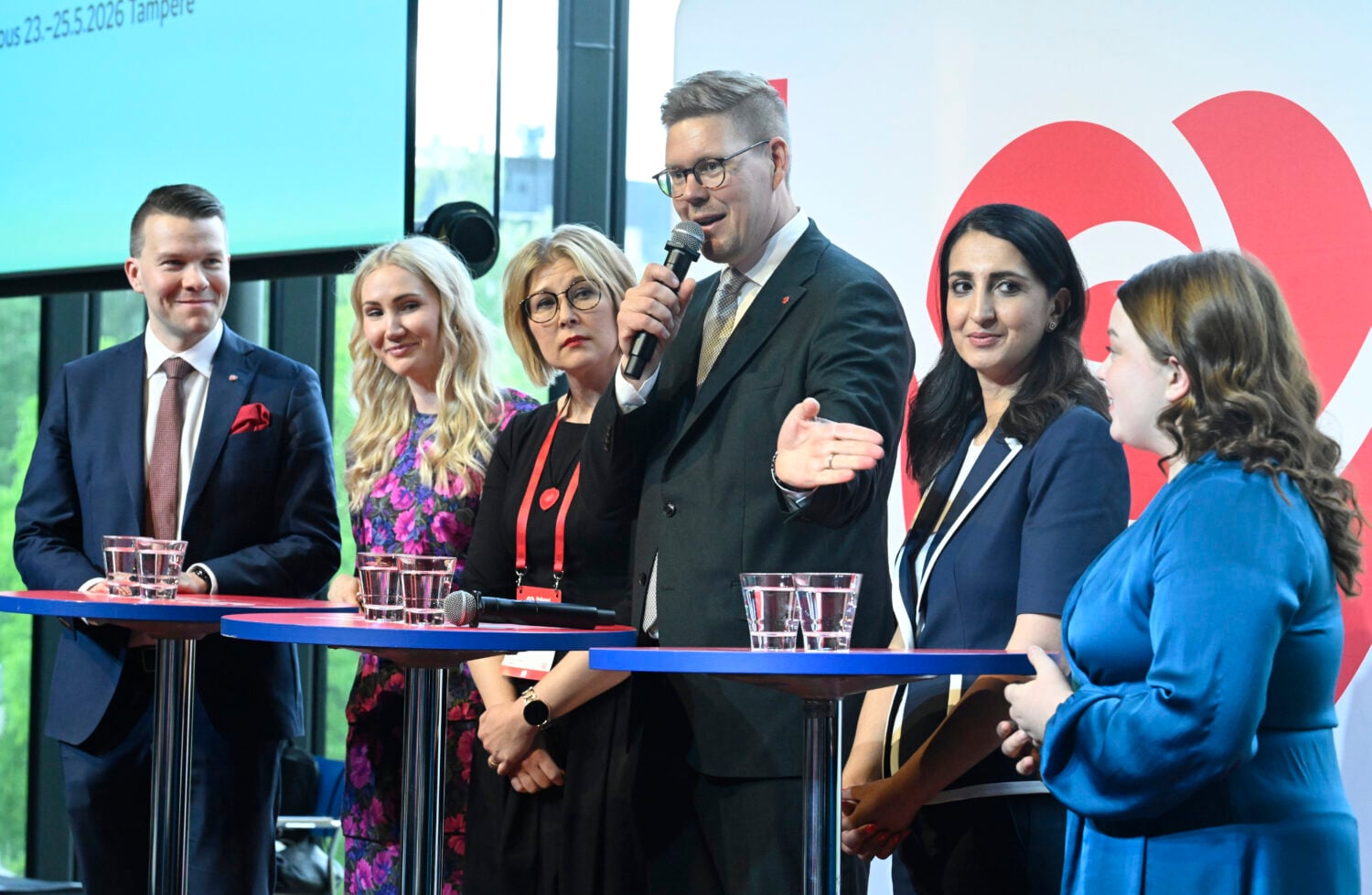 Puoluejohtoa SDP:n puoluekokouksessa Tampereella 24. toukokuuta 2026. LEHTIKUVA / HEIKKI SAUKKOMAA