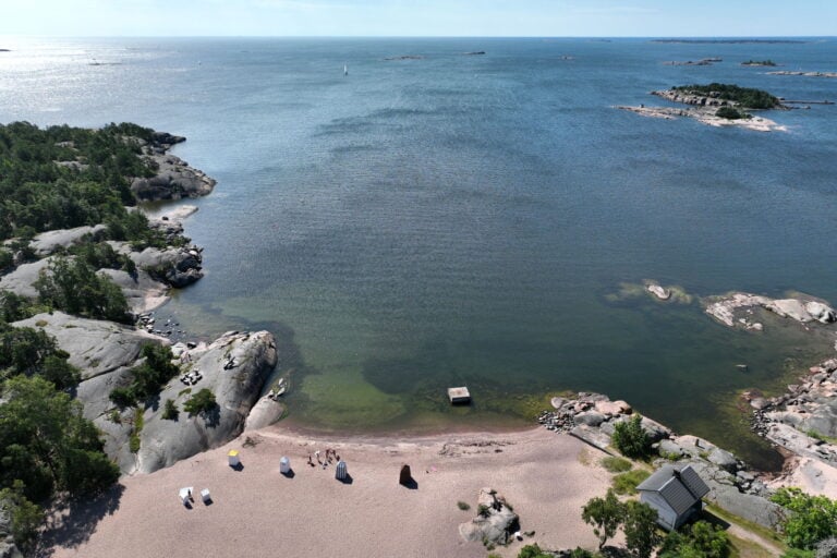 Casinon ranta ilmasta kuvattuna Hangossa. LEHTIKUVA / HEIKKI SAUKKOMAA