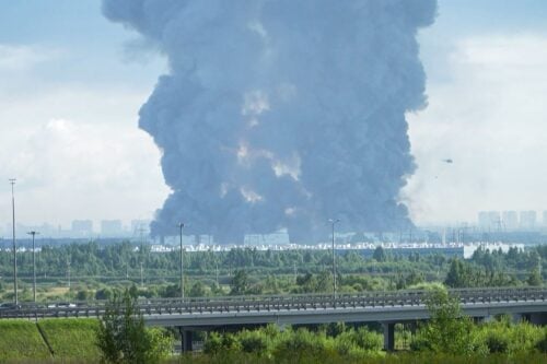 Ukrainan iskut Venäjälle ja Krimille ovat asettaneet hyökkääjän vaikeaan tilanteeseen. Kuva Pietarista. AFP / LEHTIKUVA / STR