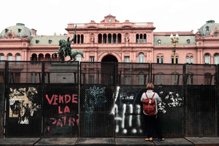 Presidentin ja hallituksen Casa Rosada -rakennus Buenos Airesissa.