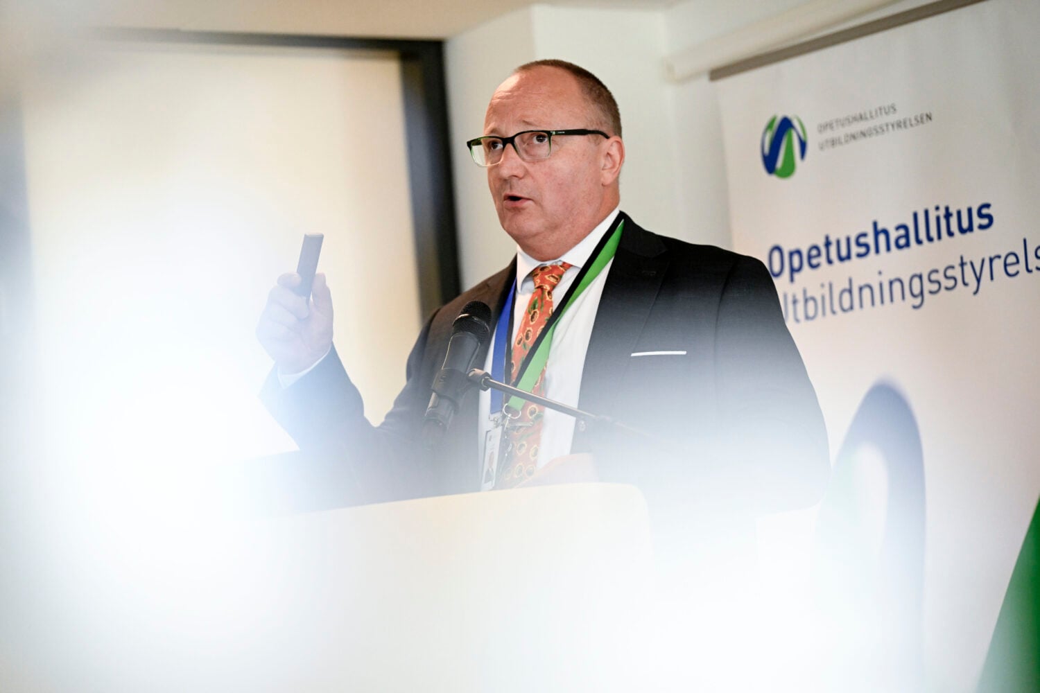Johtaja Kurt Torsell Opetushallituksen mediatilaisuudesssa Helsingissä 6. elokuuta 2026. Tilaisuudessa käsiteltiin lukuvuoden 20262027 keskeisiä muutoksia kouluissa ja oppilaitoksissa sekä digitaalista osaamista perusopetuksessa, LEHTIKUVA / JADE SILPO