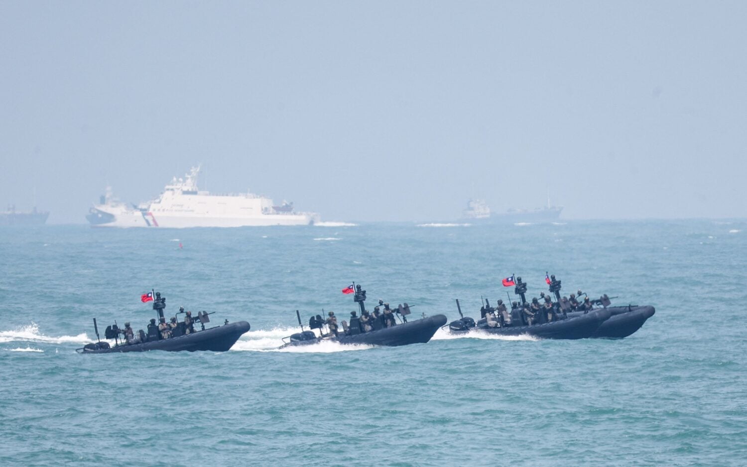 Taiwanin aluksia. AFP / LEHTIKUVA / I-HWA CHENG