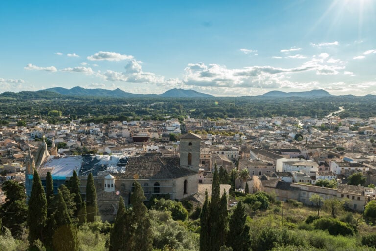 Mallorca on tullut Suomessakin tunnetuksi turistikohteena. Arkistokuva. WIKIMEDIA COMMONS/DRONEPICR, CC-BY-2.0
