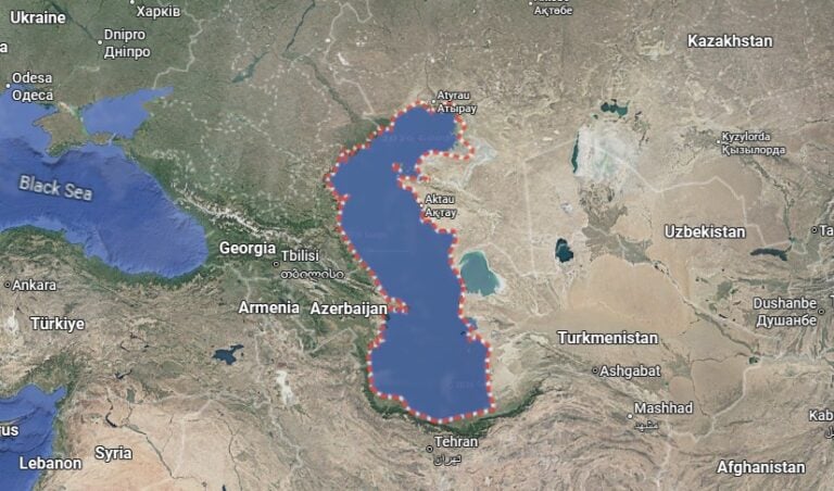 Moskova ja Teheran ovat käyttäneet Kaspianmerta sotatarvikkeiden salakuljetukseen. Google Maps