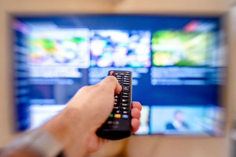 Television puheäänen saa selkeämmäksi toiminnolla, josta moni ei ole kuullutkaan. PEXELS