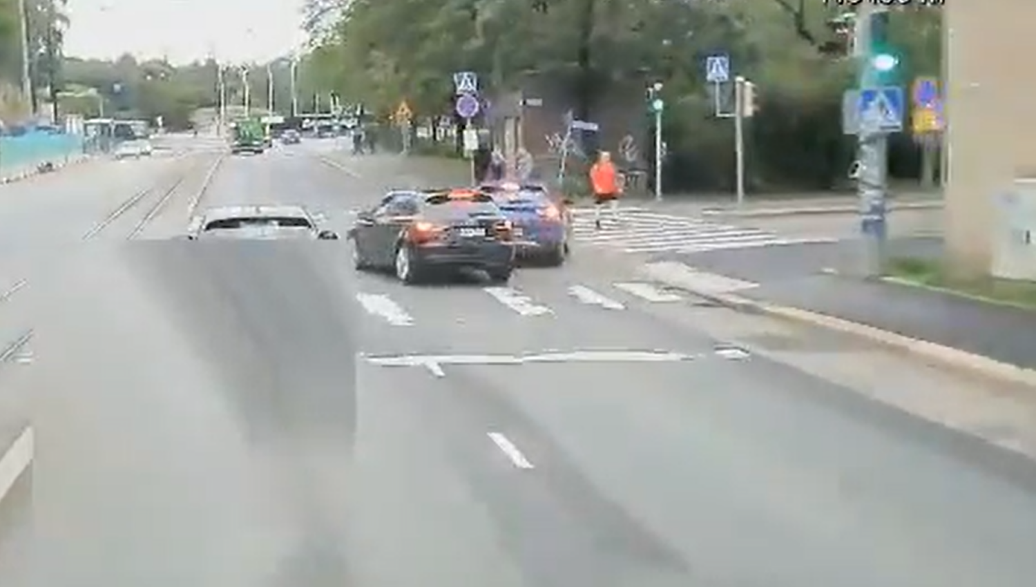 Kuvakaappaus videolta. POLIISI/DENNIS PASTERSTEIN