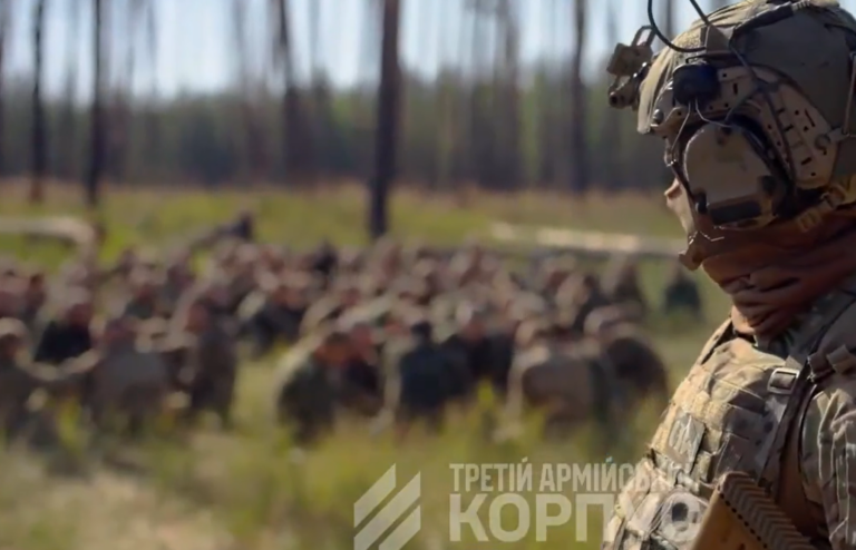Ukrainan 3. armeijakunta näytti videolla vastahyökkäyksessä saatuja sotavankeja. / ab3.army