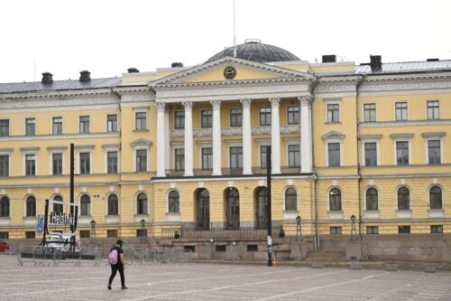 Hallituksen investointiohjelman rahoituksesta on syntynyt ratkaisu. LEHTIKUVA / MIKKO STIG