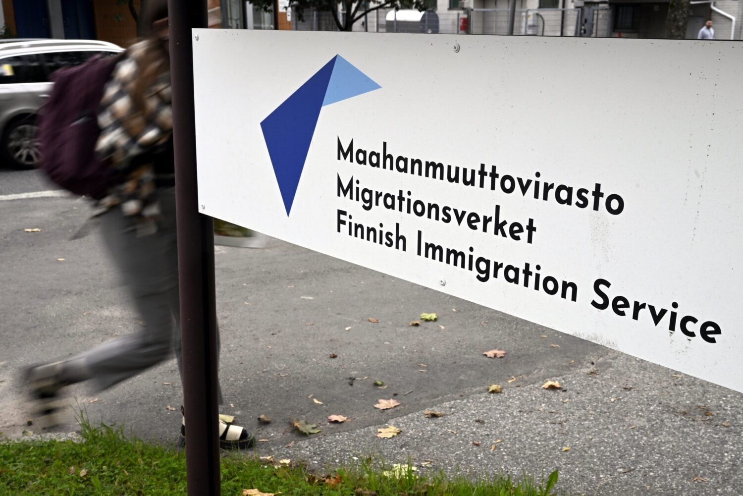 Maahanmuuttoviraston palvelupiste Helsingin Malmilla. LEHTIKUVA / EMMI KORHONEN