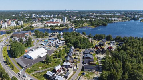 Oulun kaupunkia ilmakuvassa.