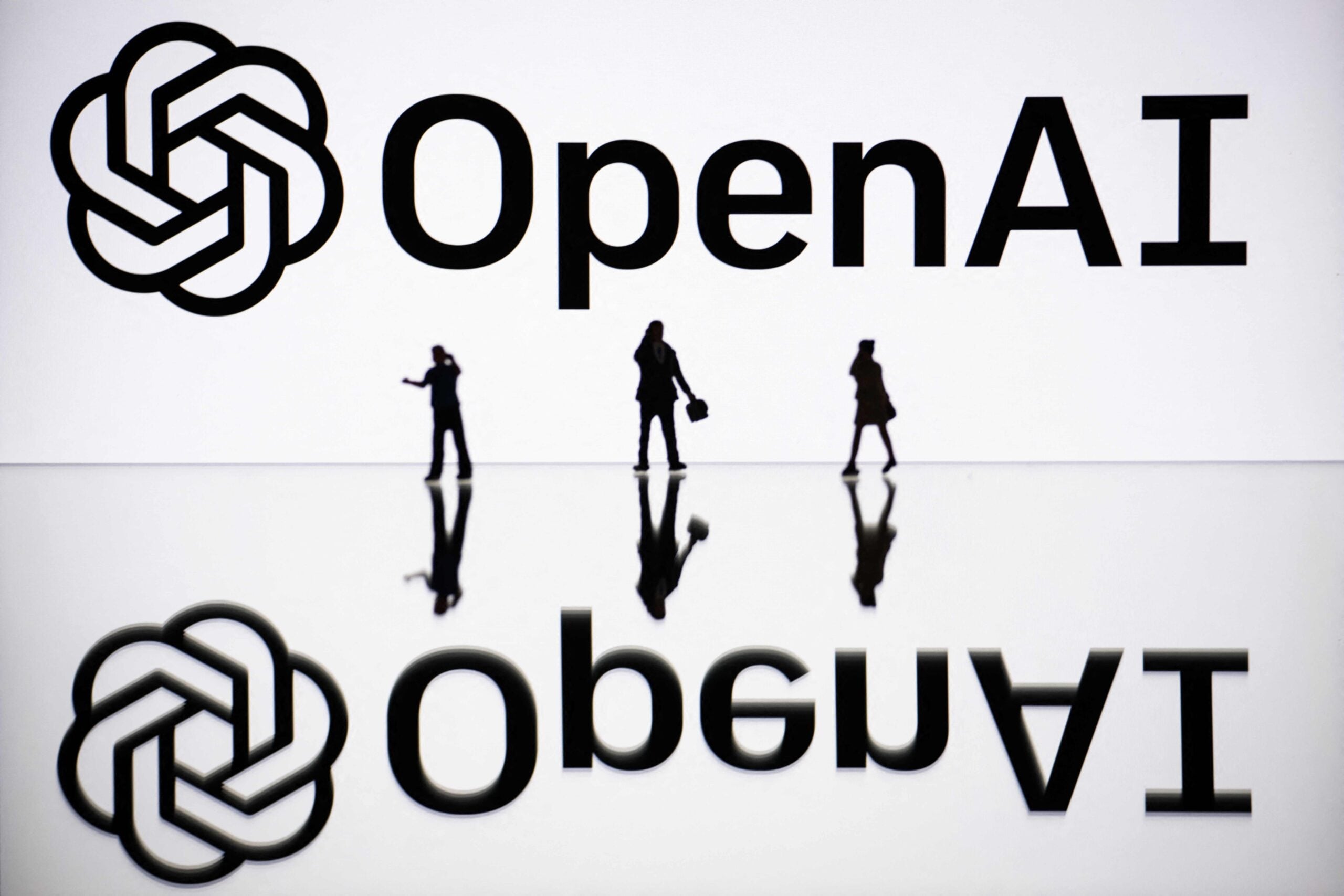 OpenAI:n Hugging Face -tapaus on herättänyt paljon keskustelua tekoälyagenttien toiminnasta, AFP / LEHTIKUVA / SEBASTIEN BOZON
