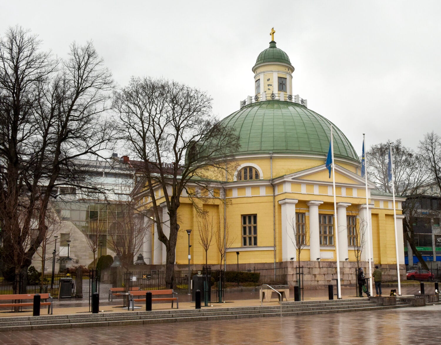 Turun ortodoksisen seurakunnan Pyhän Aleksandran kirkko Turun kauppatorin reunalla huhtikuussa 2026. LEHTIKUVA / TIMO JAAKONAHO