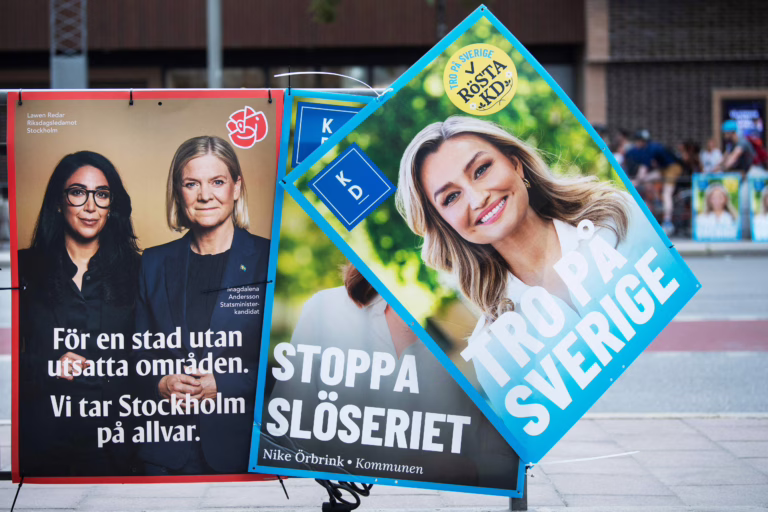 Vaalimainoksia Tukholmassa. AFP / LEHTIKUVA / VIKTORIA BANK