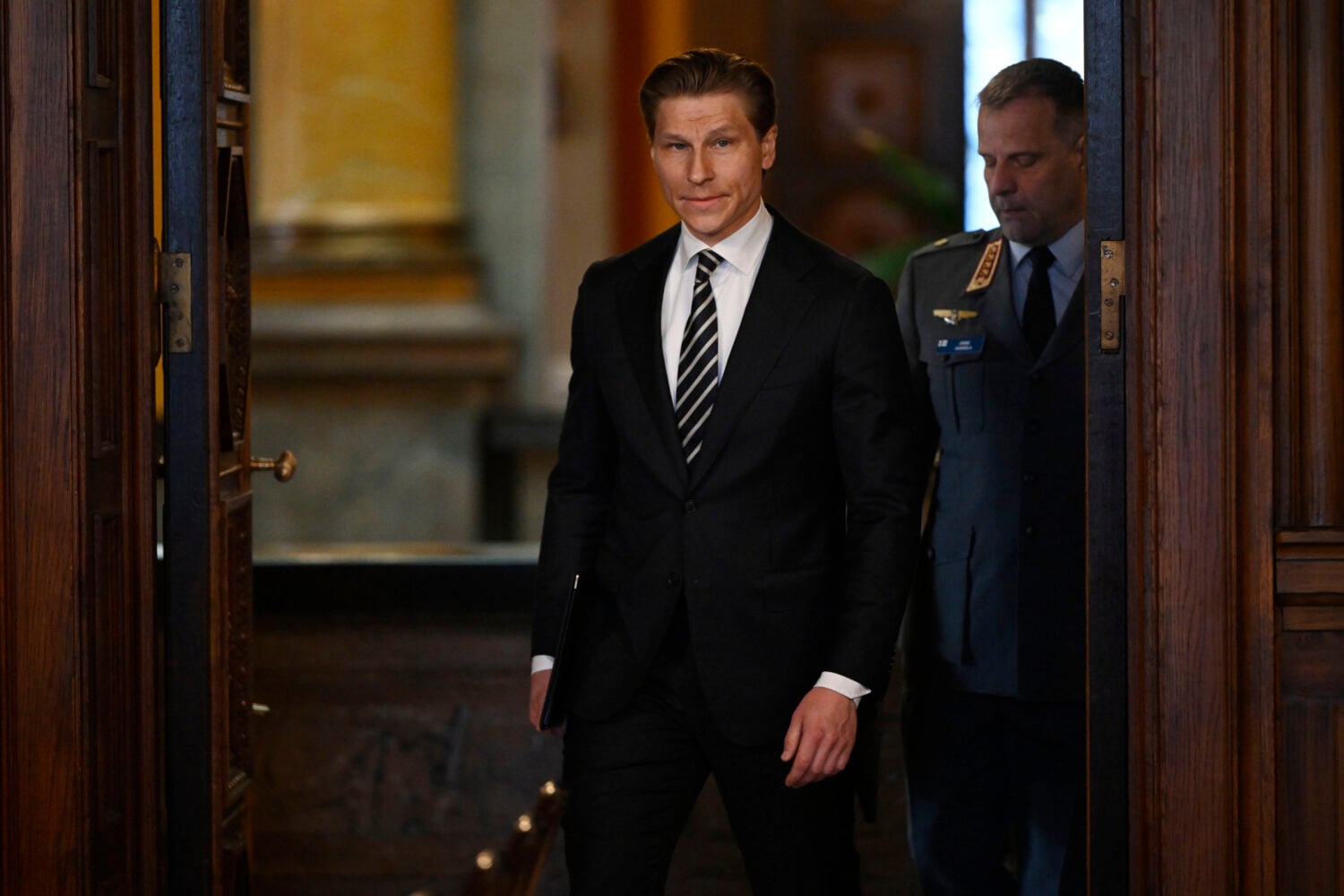 Puolustusministeri Antti Häkkänen 257. valtakunnallisen maanpuolustuskurssin avajaisissa Helsingissä 7. syyskuuta 2026. LEHTIKUVA / ANTTI AIMO-KOIVISTO