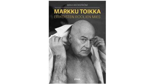 Markku Toikka on näyttelijä, muusikko, käsikirjoittaja ja koomikko.