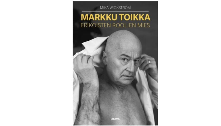Markku Toikka on näyttelijä, muusikko, käsikirjoittaja ja koomikko.