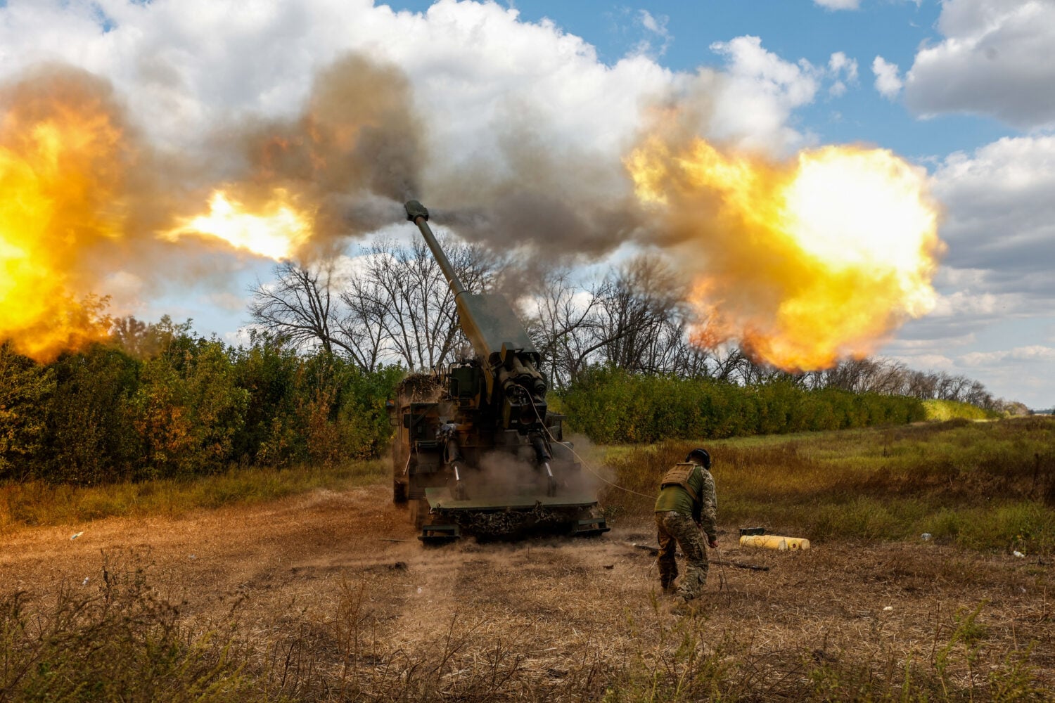 Ukrainan 2S22 Bohdana -haupitsi tulittaa rintamalla. / war.ukraine.ua