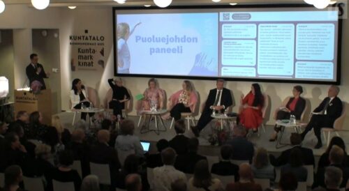 Vaalipaneelissa Kuntatalolla keskusteltiin kuntien tulevaisuudesta.