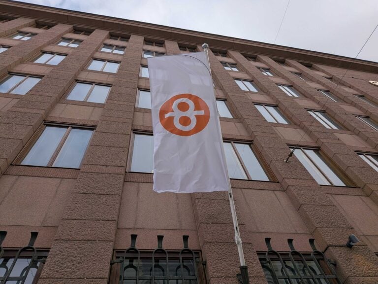 OP-Pohjolan konttori Helsingissä. VILLE MÄKILÄ