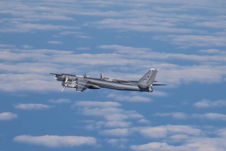 Tupolev Tu-95 ilmassa. Arkistokuva. WIKIMEDIA COMMONS/JAPANIN PUOLUSTUSVOIMAT, CC-BY-4.0