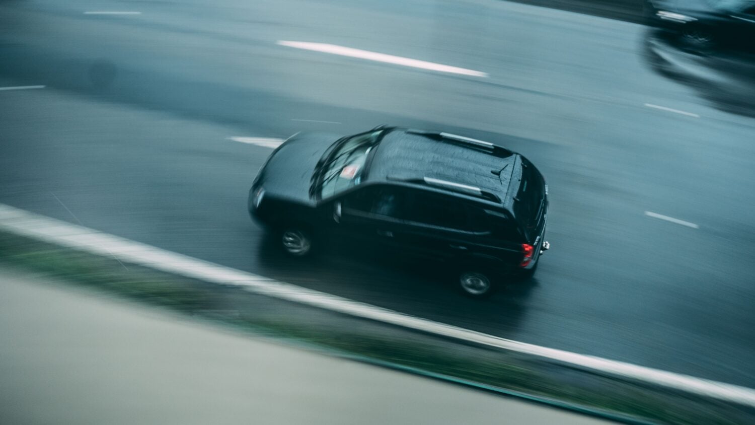 Auto kuvituskuvassa. PEXELS