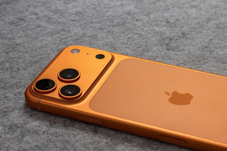 Applen iPhone 17 nousi useammassa ketjussa tilastojen kärkeen. PEXELS