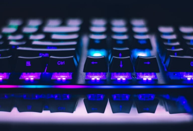 Ctrl+Alt+Delete syntyi IBM:llä 1980-luvun alussa ohjelmistokehittäjien työkaluksi. PEXELS