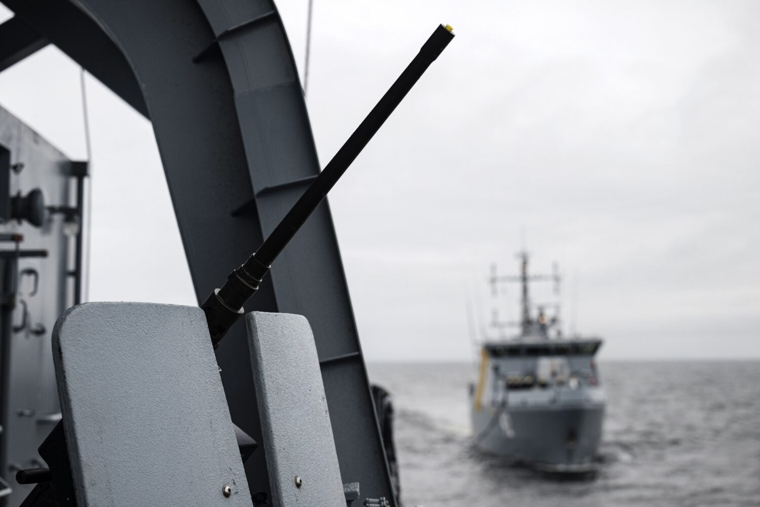 Nato-maiden sota-aluksia yhteisharjoituksissa Helsingin edustalla 2025. LEHTIKUVA / RONI REKOMAA