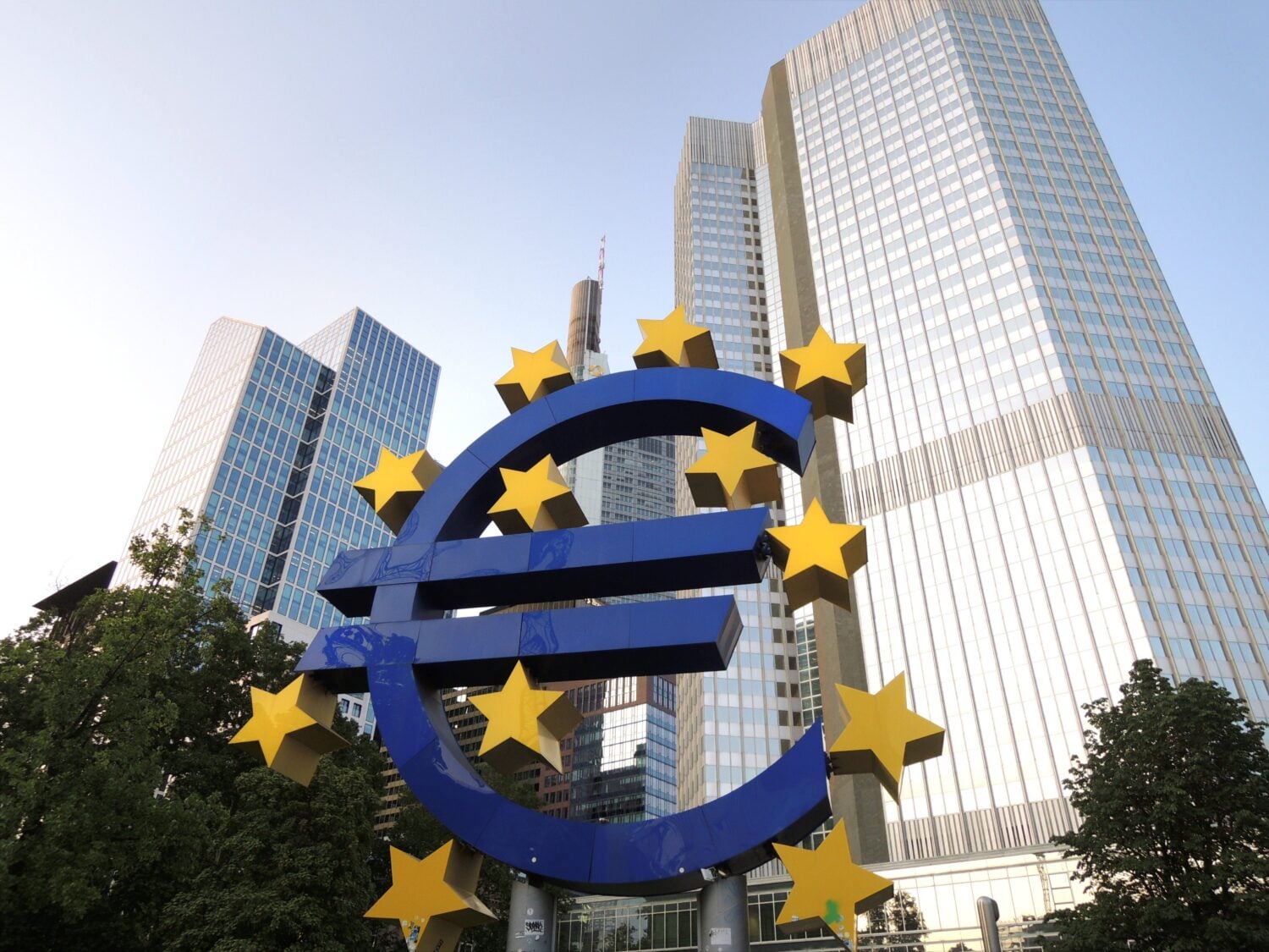 Euroalueen keskimääräinen julkinen velkasuhde oli kesäkuun lopussa 88,8 prosenttia BKT:stä. LEHTIKUVA / ANNIINA KORPELA