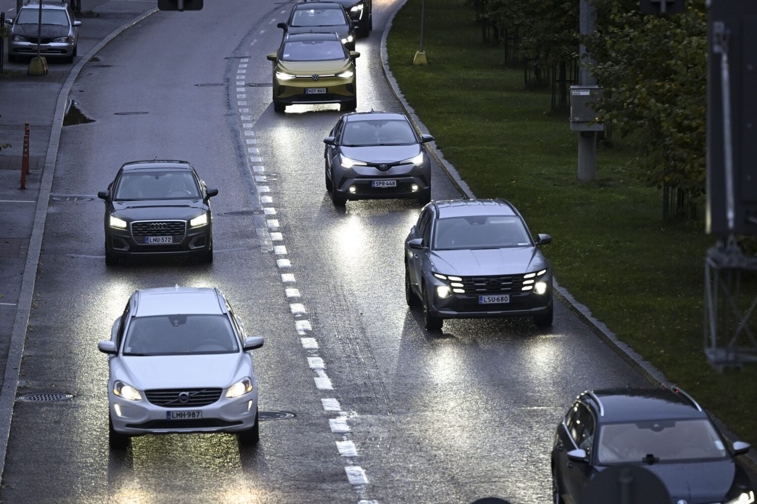 Aamuruuhkaa Helsingissä. LEHTIKUVA / EMMI KORHONEN