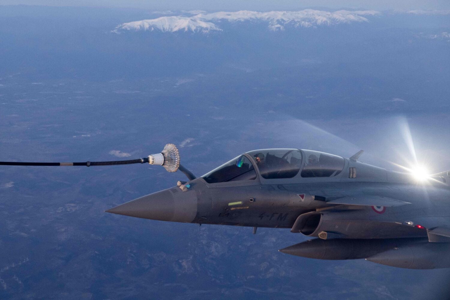 Rafale ilmatankkauksessa. AFP / LEHTIKUVA / ALAIN JOCARD