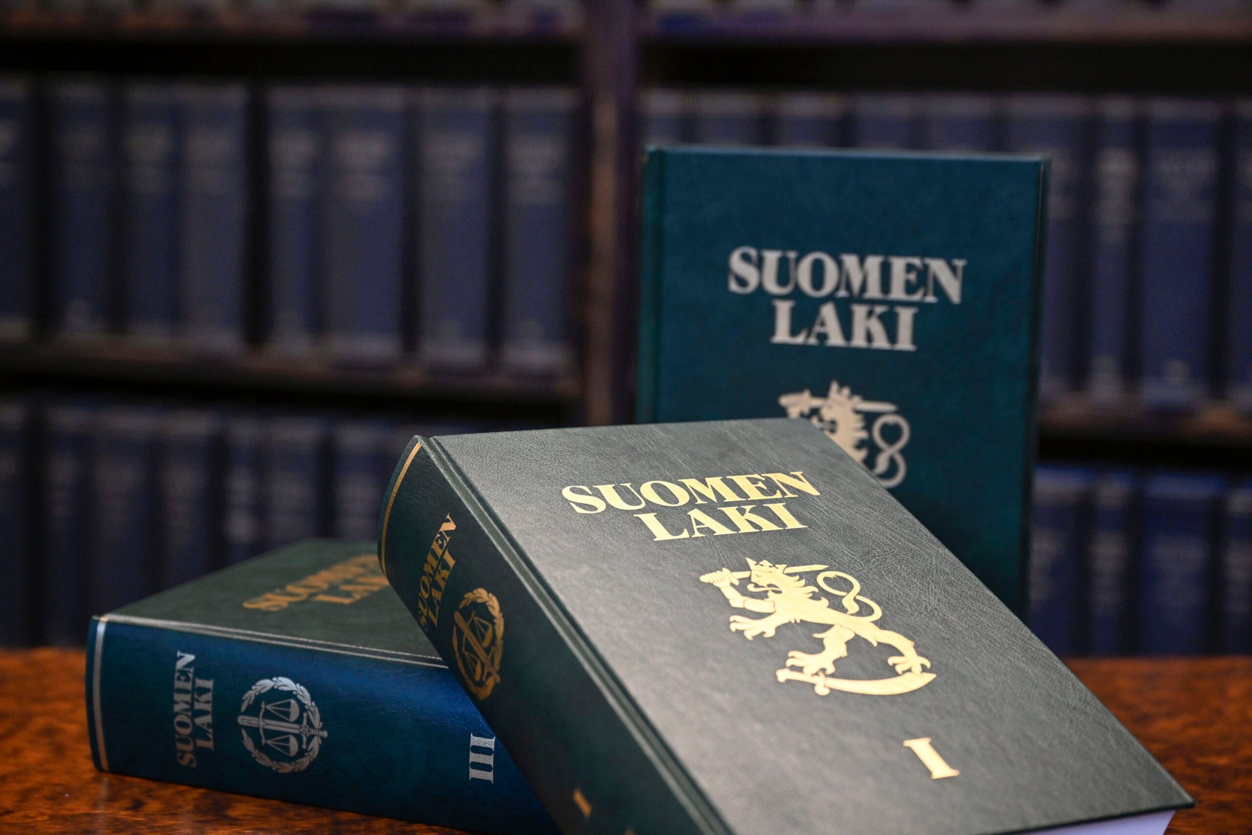 Sekä rajalaki että toimeentulotuen uudistus ovat olleet joillekin perustuslakiasiantuntijoille karvas kalkki. / LEHTIKUVA / MARKKU ULANDER