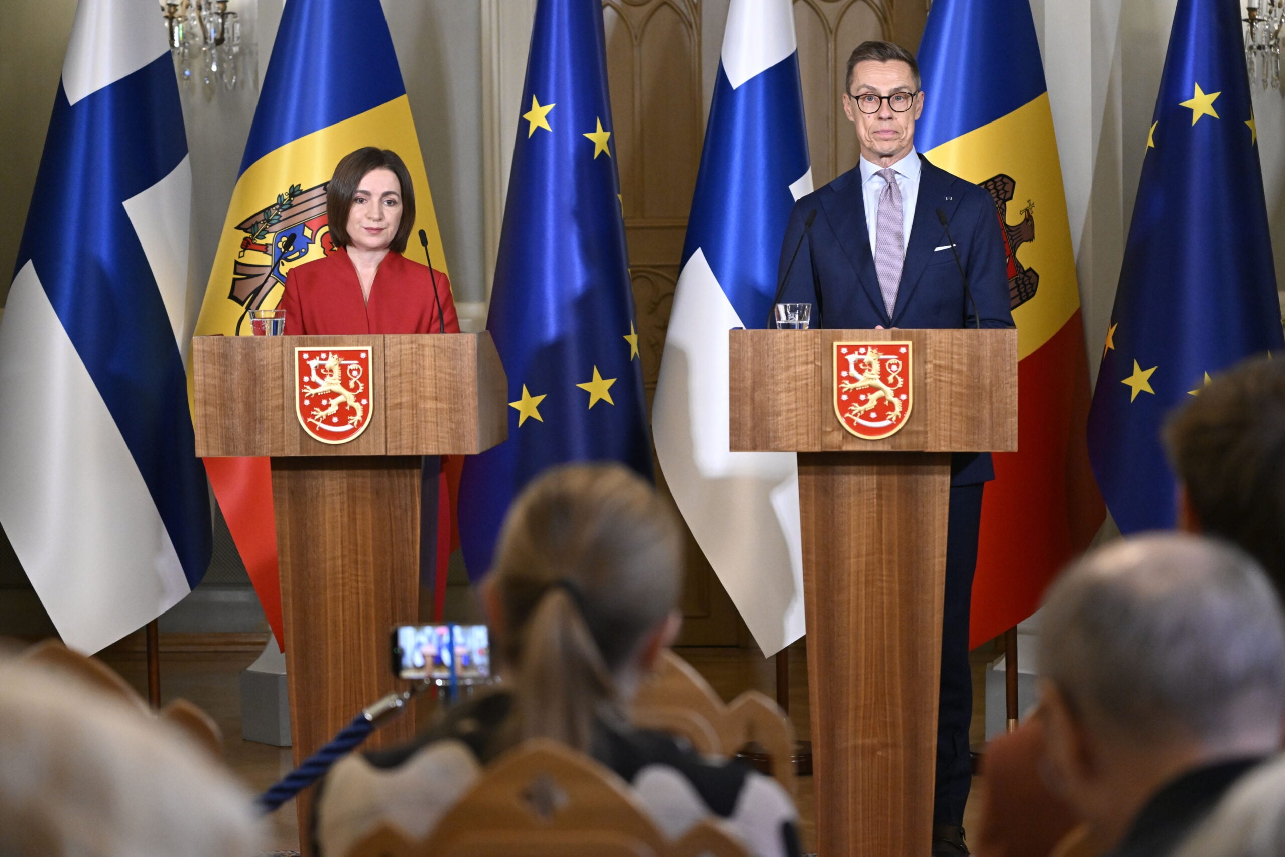 Venäjän hyökkäykset läikkyneet Moldovan puolelle
