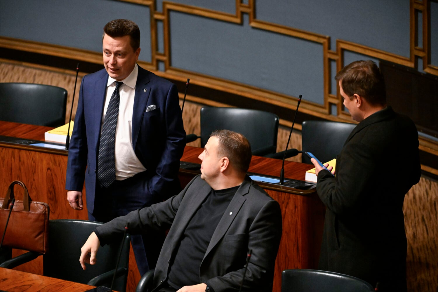Kokoomuksen kansanedustaja Atte Kaleva eduskunnan täysistunnossa 16. lokakuuta 2026. / LEHTIKUVA / EMMI KORHONEN