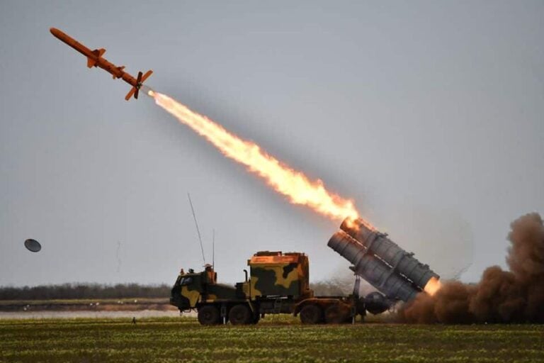 RK-360MC Neptun -ohjusjärjestelmä. / Armyinform